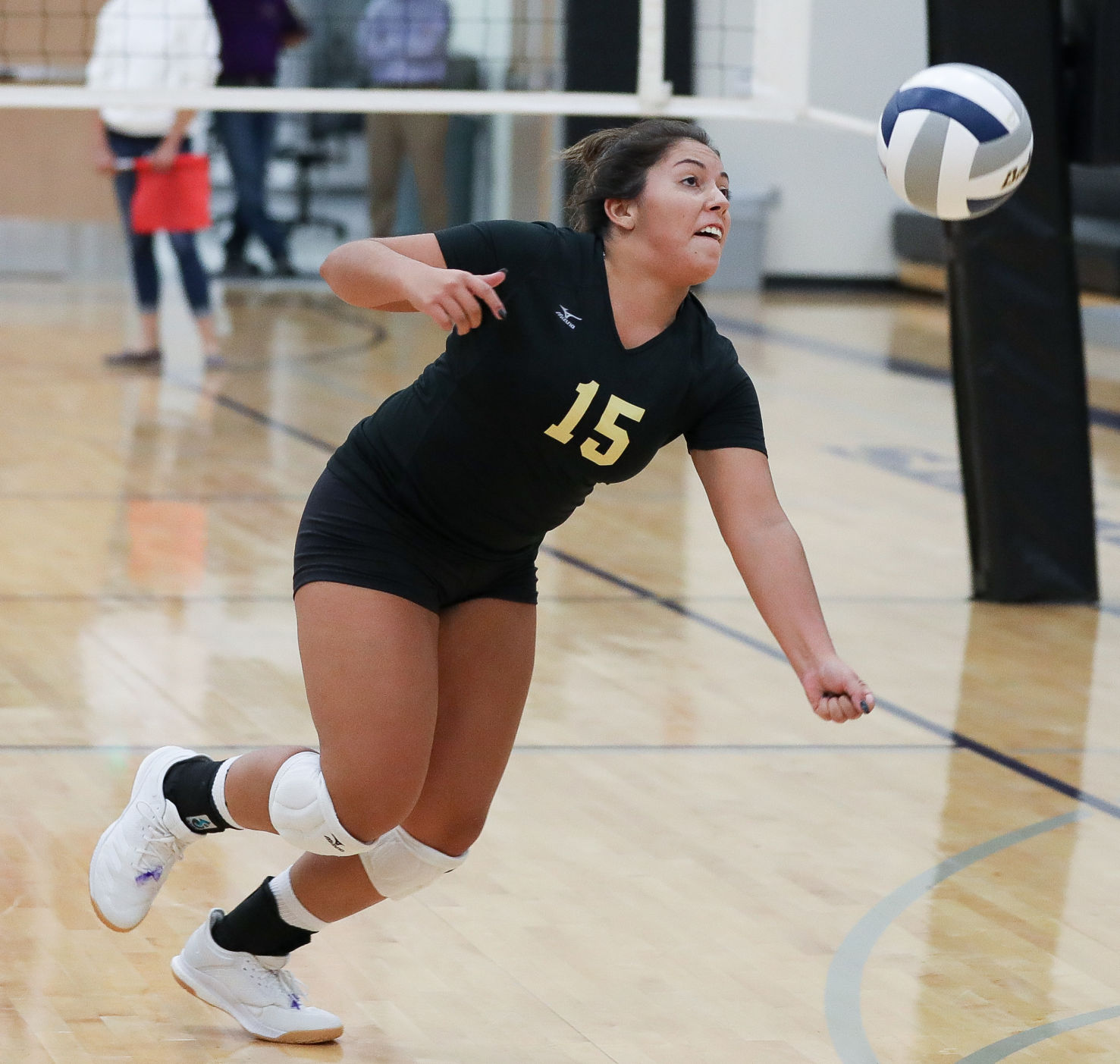 Minden volleyball triangular